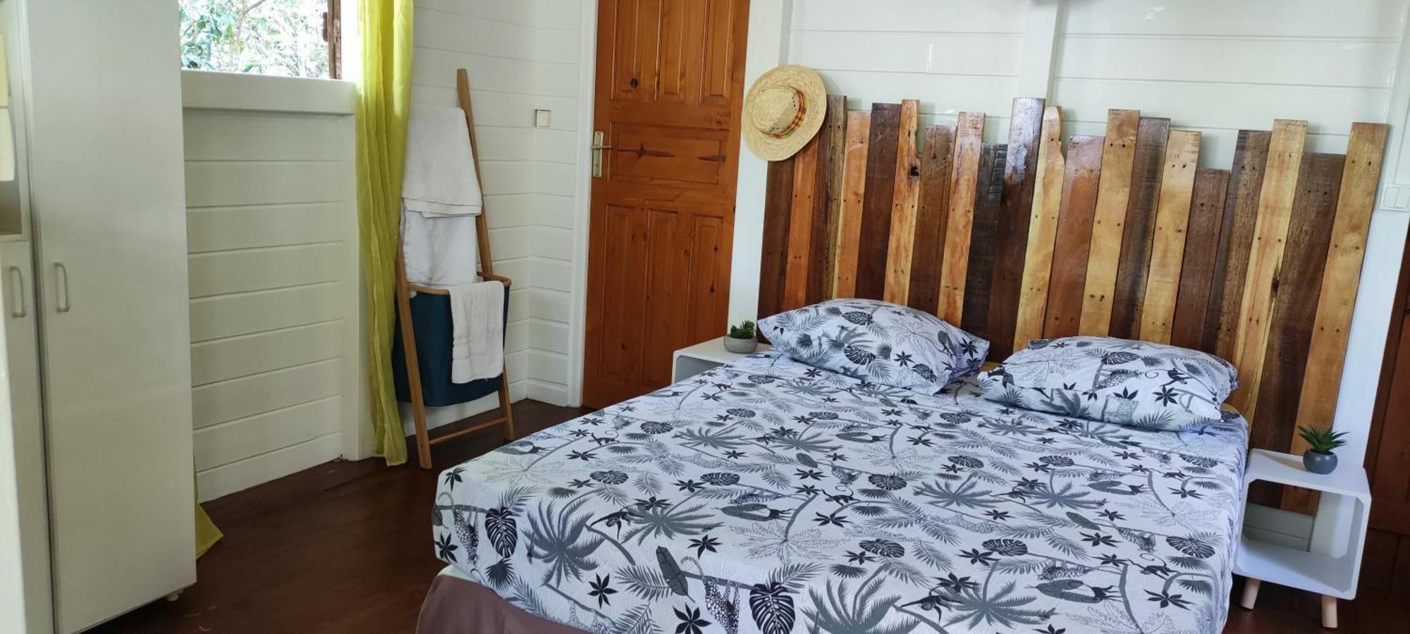 Holiday home Les Du Chateau D'o